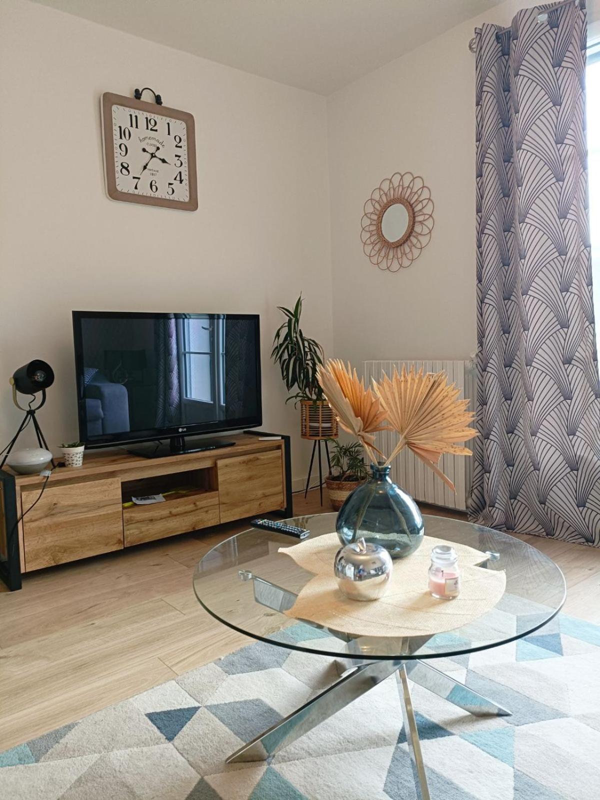 Appartement design avec piscine Digne-les-Bains Extérieur photo